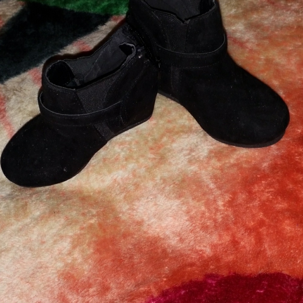 SOLDDD boots